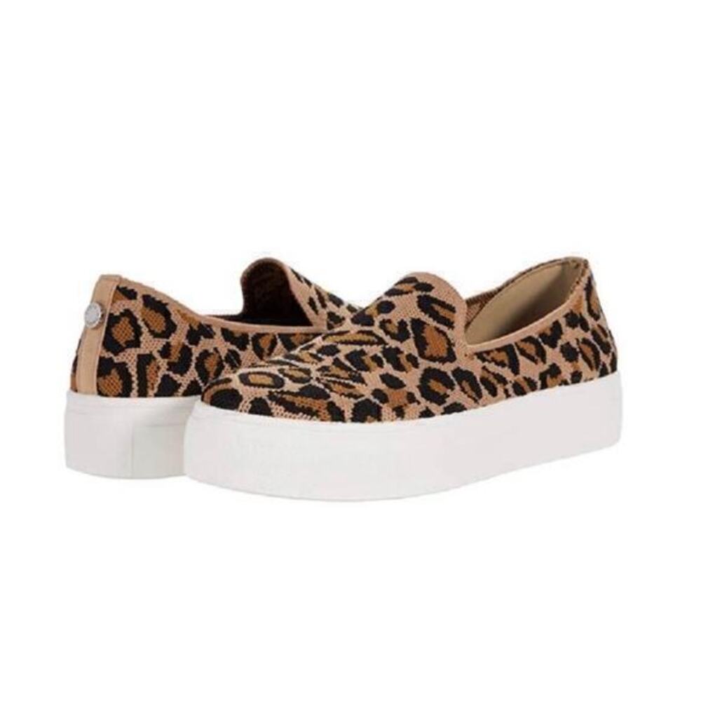 Steve Madden Mailer MALR01S1 Leopard Print Slip on sneaker Shoe Size 8 Knit Top